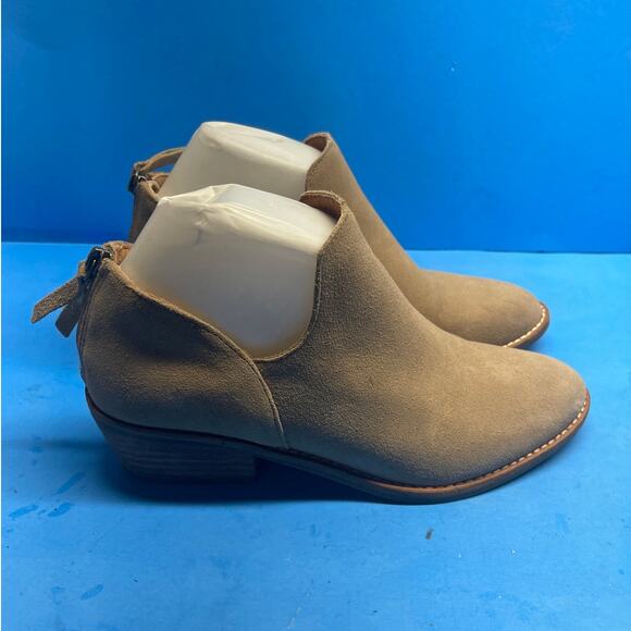 lucky brand Booties Beige Suede Heels Boots Shoes size 8.5 Mint - Picture 5 of 8
